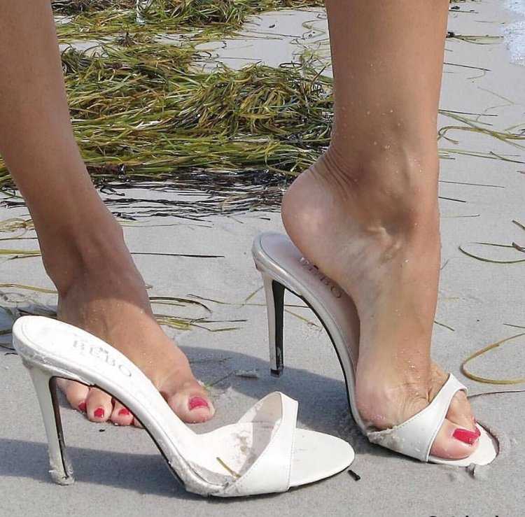 Mules в сабо open Toe Heels Mules Pin on Shoes