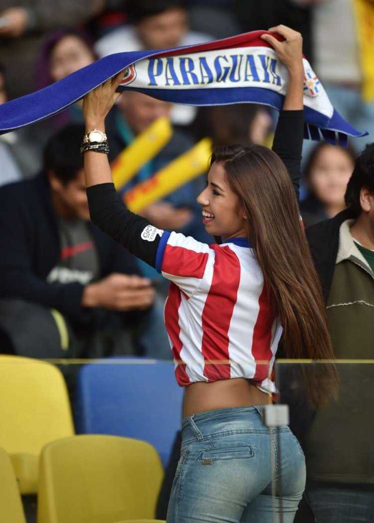 Болельщицы сборной Парагвая