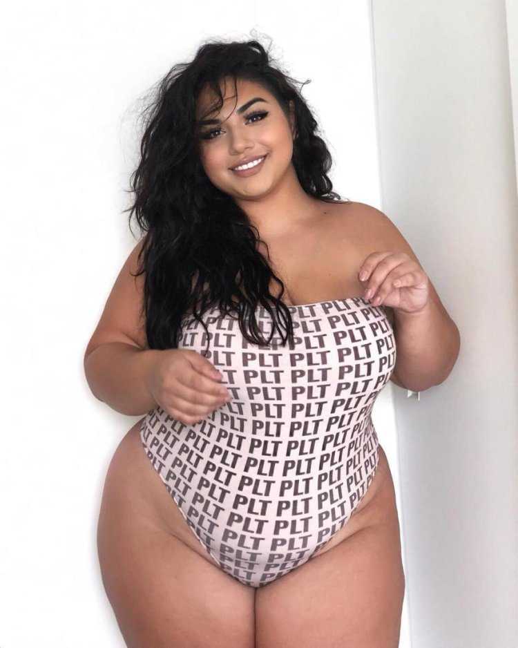 Модель Диана Сирокай