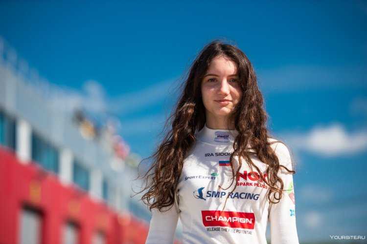 Ирина Сидоркова гонщица