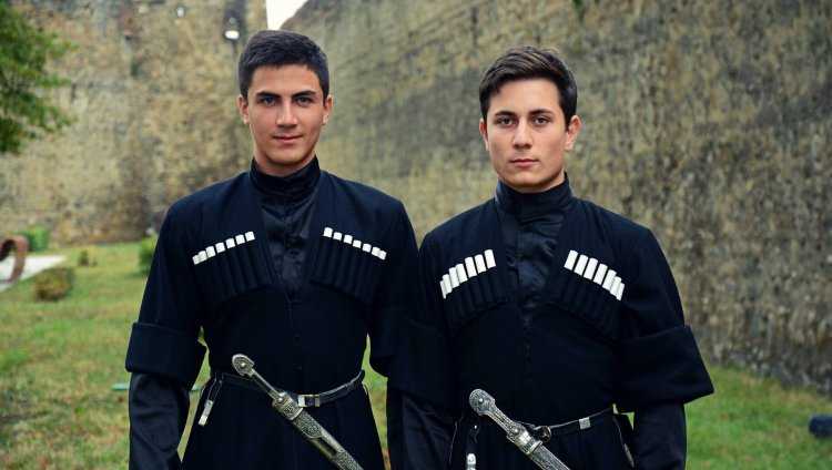 Абхазы парни