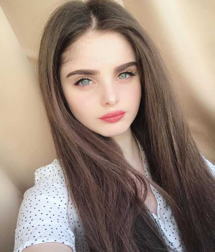 Красивая внешность девушки