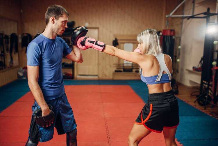 Кикбоксер тренер