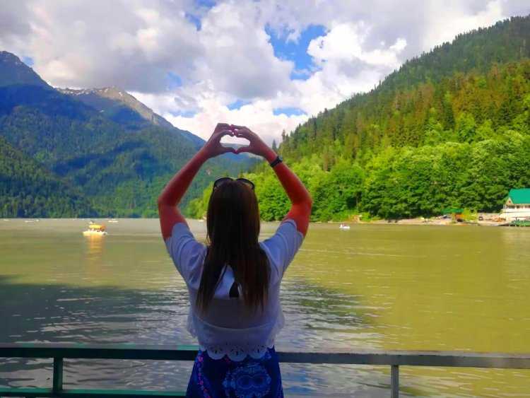 Абхазия Рица девушка