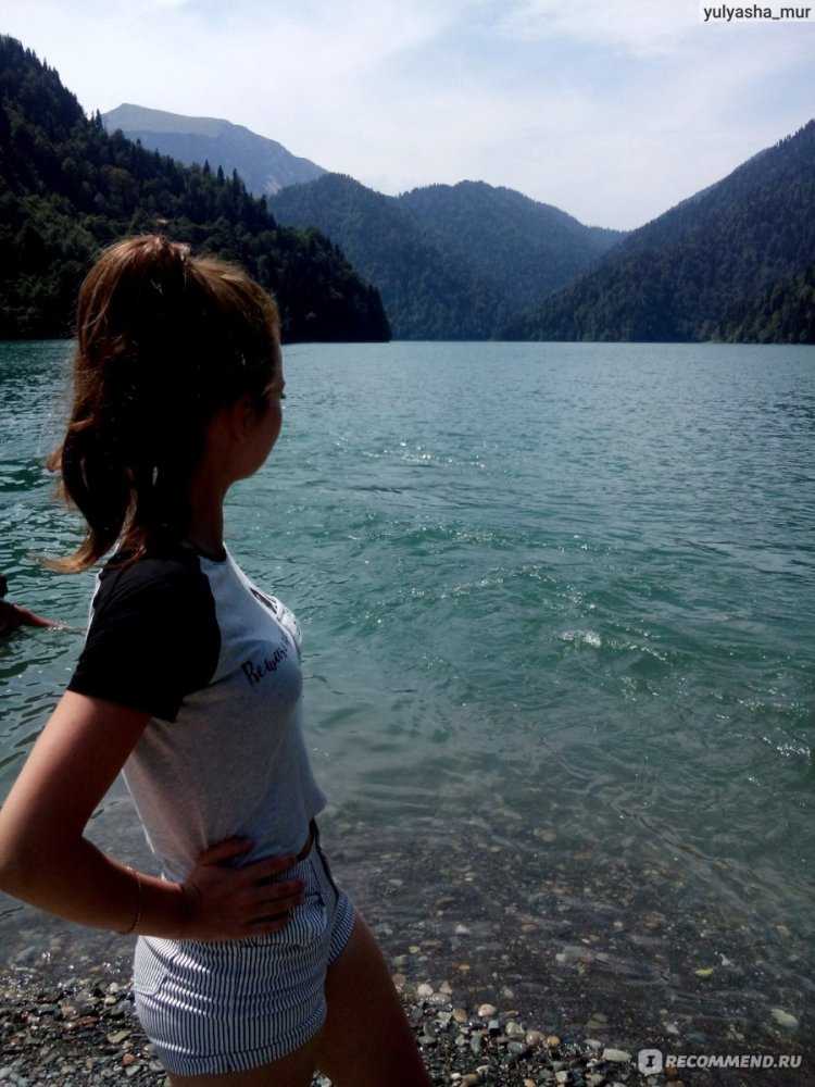 Девушки Абхазии