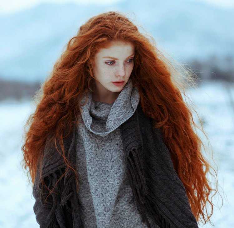 Рыжая кавказская девушка8