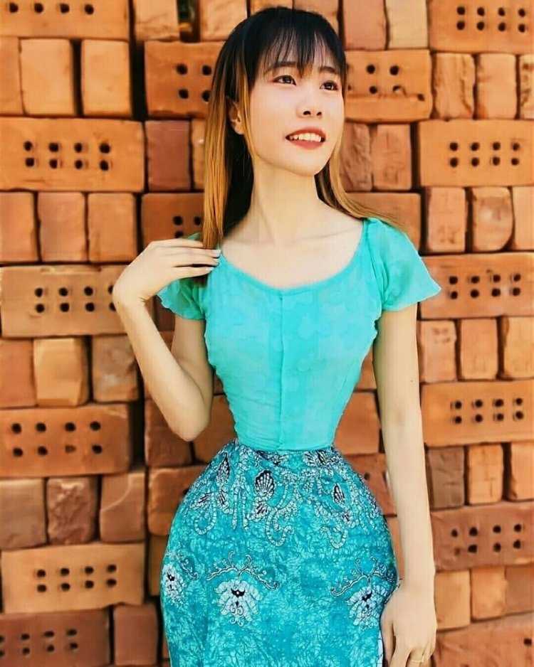 Стройные китаянки высокие