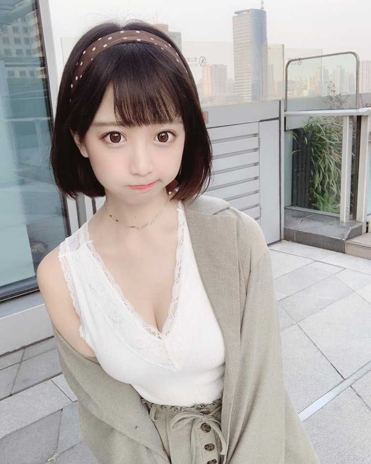 Китайская модель real Yami