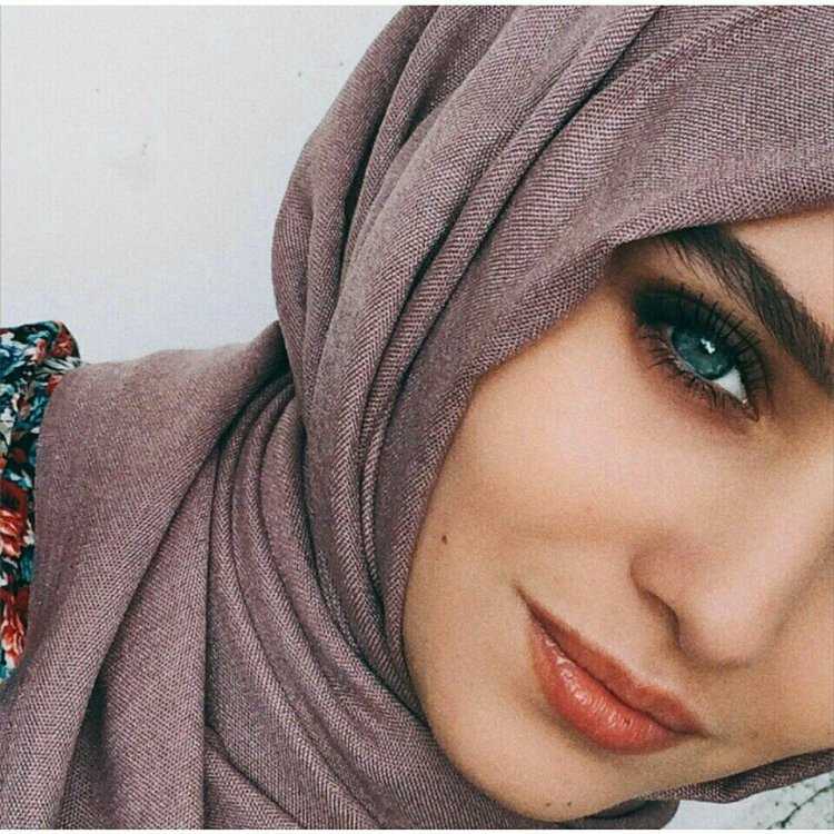 Мусульманка таджичка