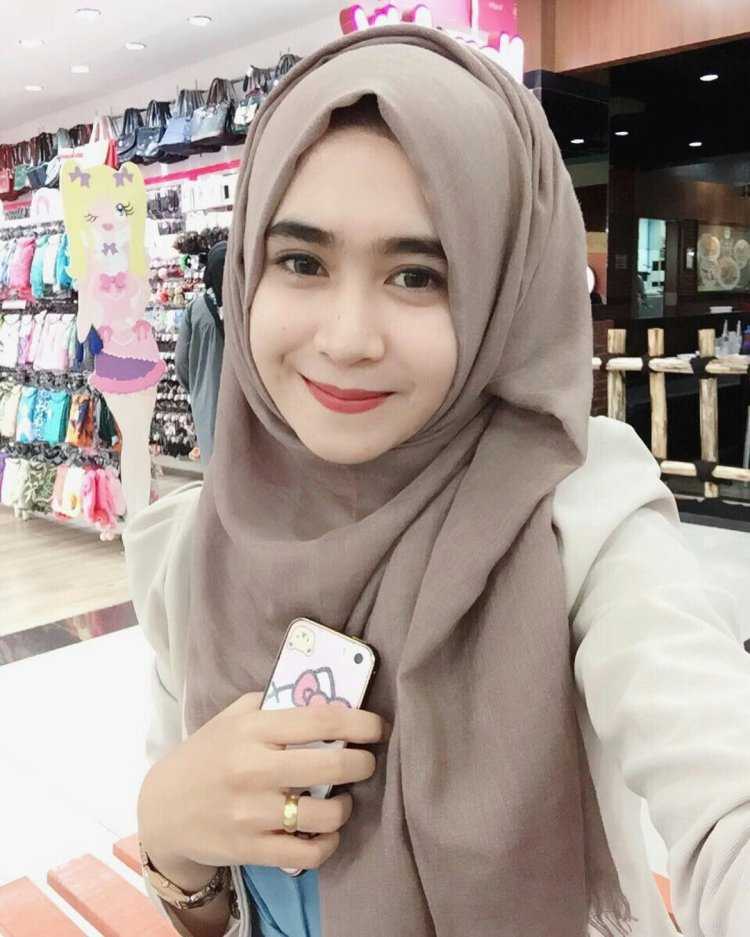 Мусульманка таджичка