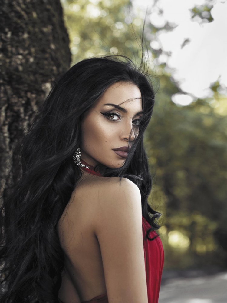 Элиза Мурадян