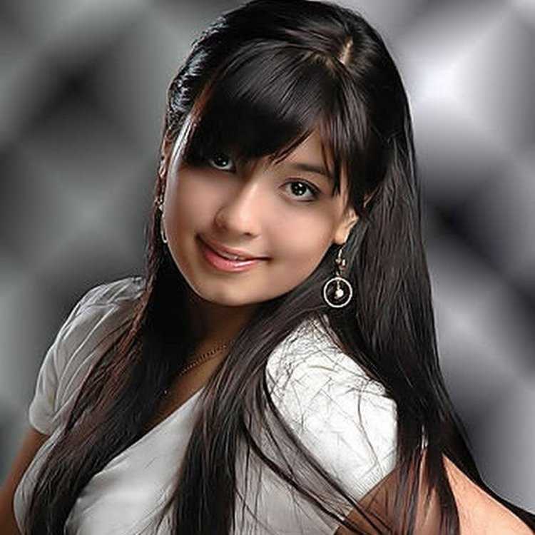 Нигина Ахмедова