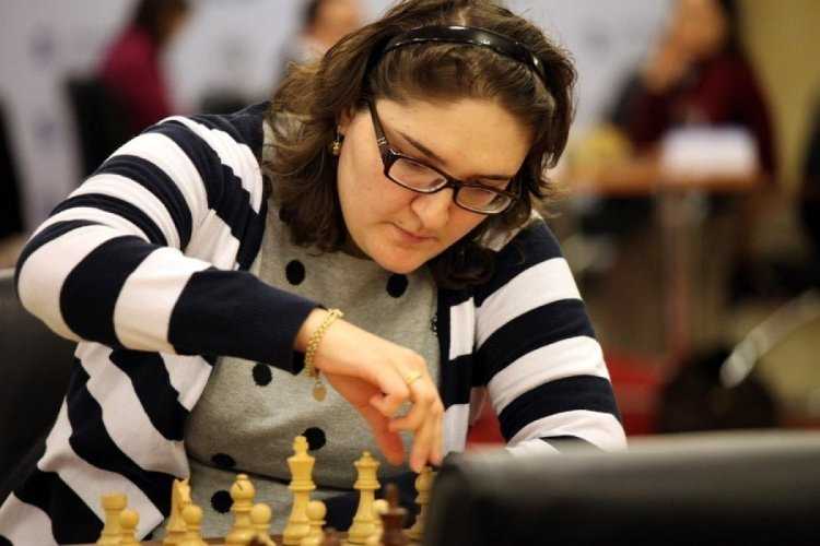 Нана Дзагнидзе шахматистка