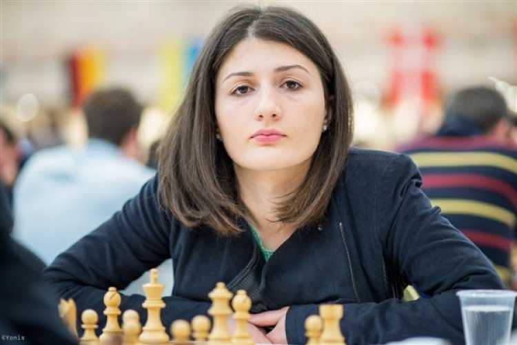 Нино Узарашвили