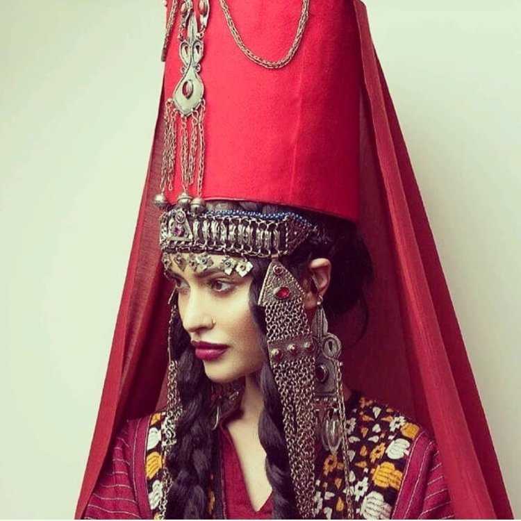 Минтана армянский национальный костюм