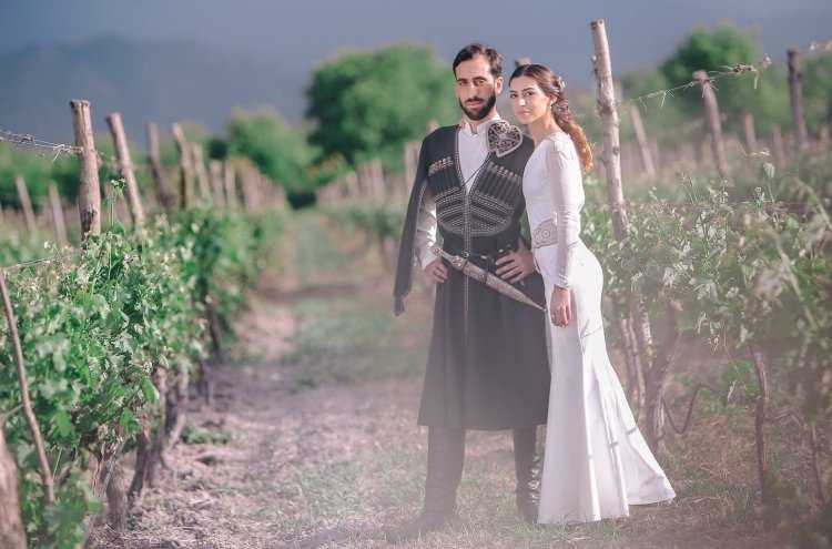 Грузинский свадебный наряд