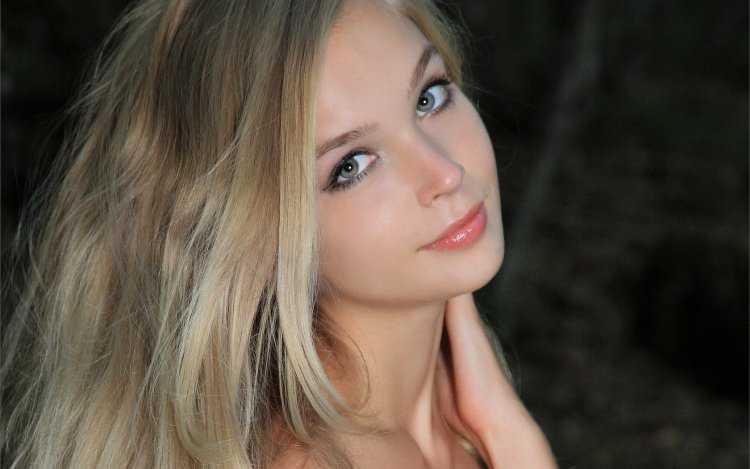 Sienna Aquamarine модель