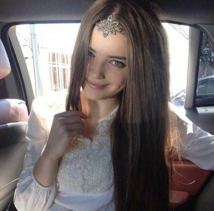 Илона Бисултанова модель