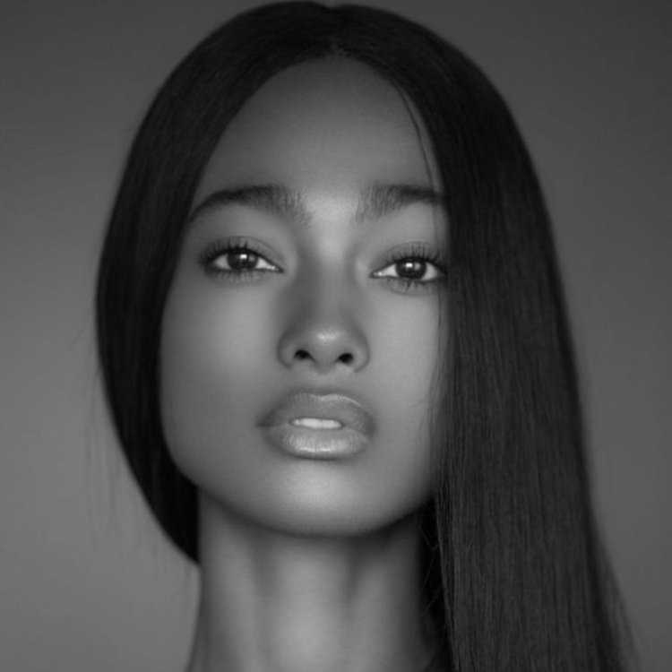 Красивые азиатки из социальных сетей