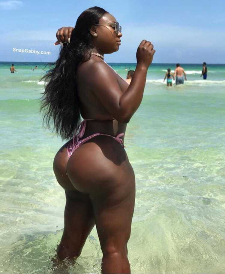 Bria myles попа