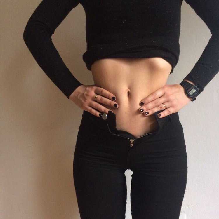 Рука на талии