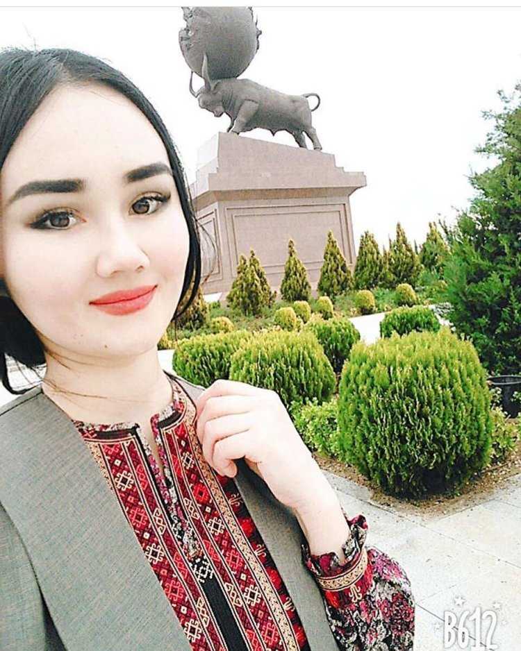 Туркменский Версаче