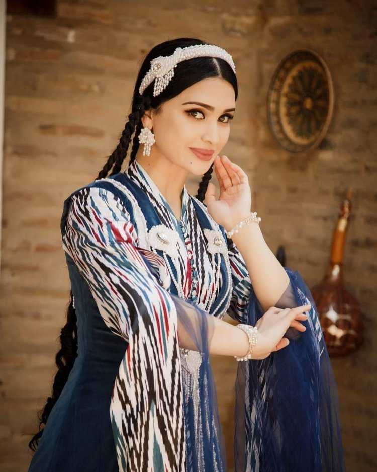 Паризода актриса Узбекистан