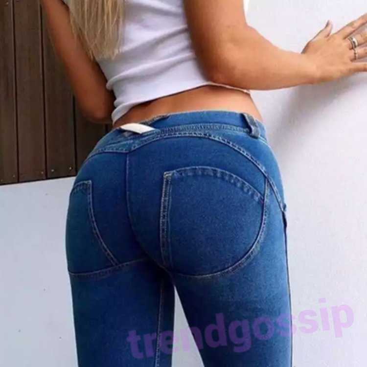 Женская джинсовая попка1