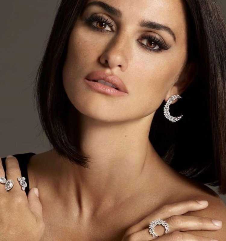 Сваровски Пенелопа Крус