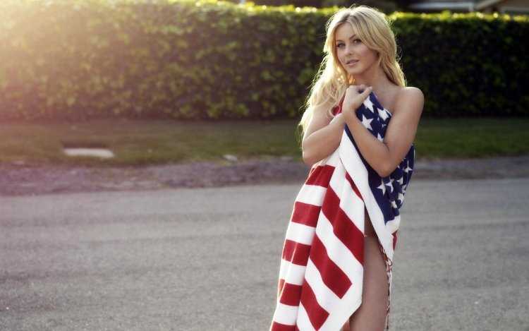 Джулианна Хаф флаг