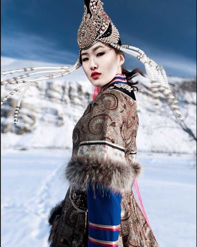 Ногук монгольская Королева