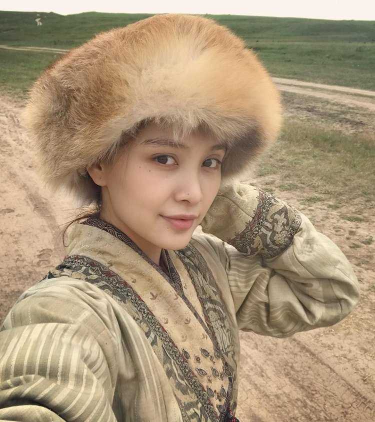 Казахи внешность