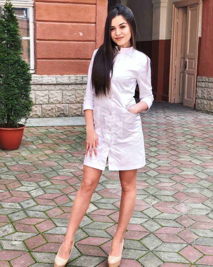 Красивые девушки врачи
