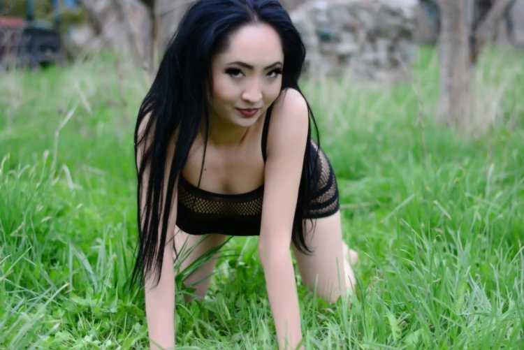 Amelia li киргизка