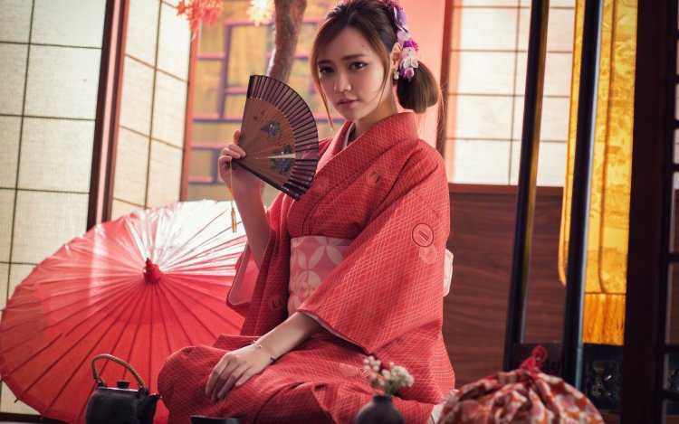 Японские девушки на улице