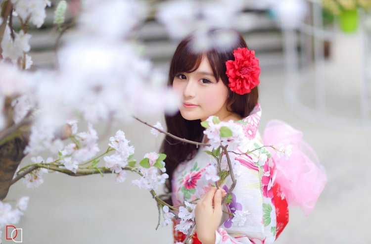 Красивые японские девушки