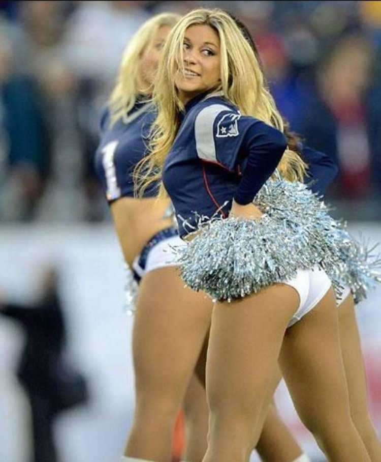 Черлидеры в Нижнем белье