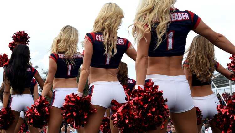 Попки черлидерш29