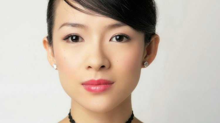 Китайская актриса Чжан Цзыи