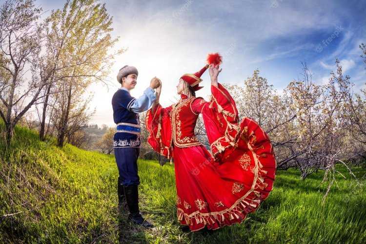 Казахский танец на природе