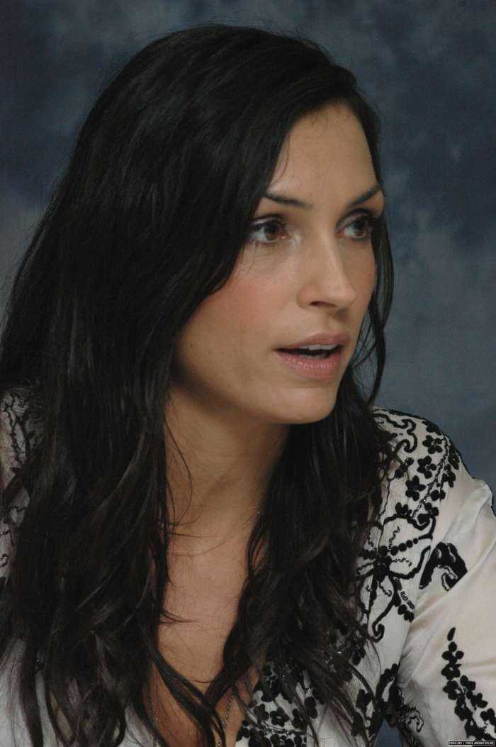 Фамке Янссен на фото