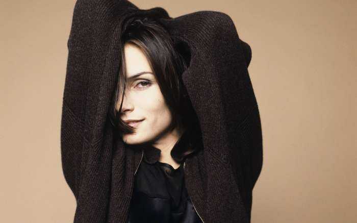 Фамке Янссен на фото