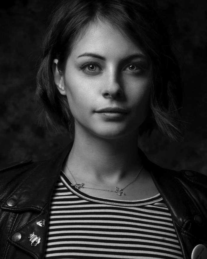 Уилла Холланд на фото