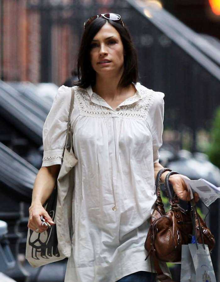 Фамке Янссен на фото