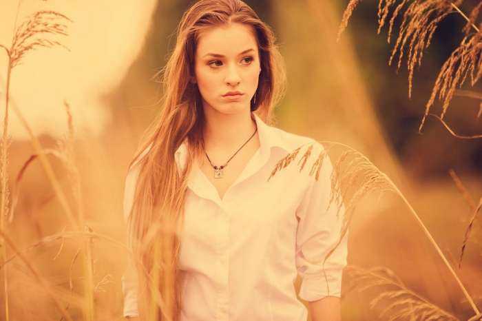 Девушки с естественной красотой на фото