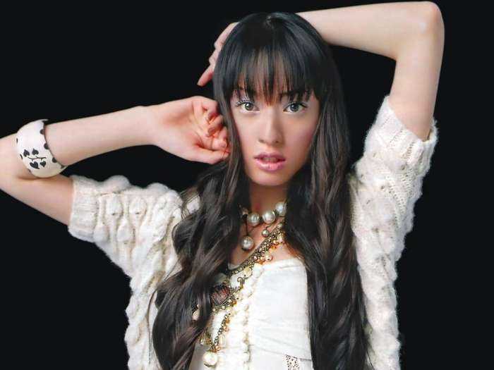 Тиаки Курияма на фото