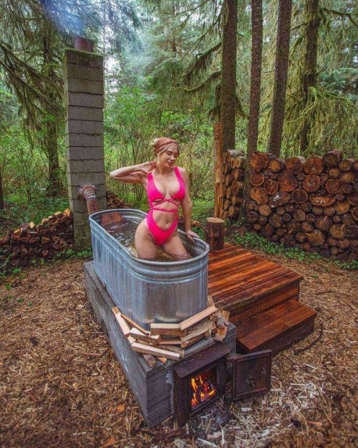 Фото с забавными девушками