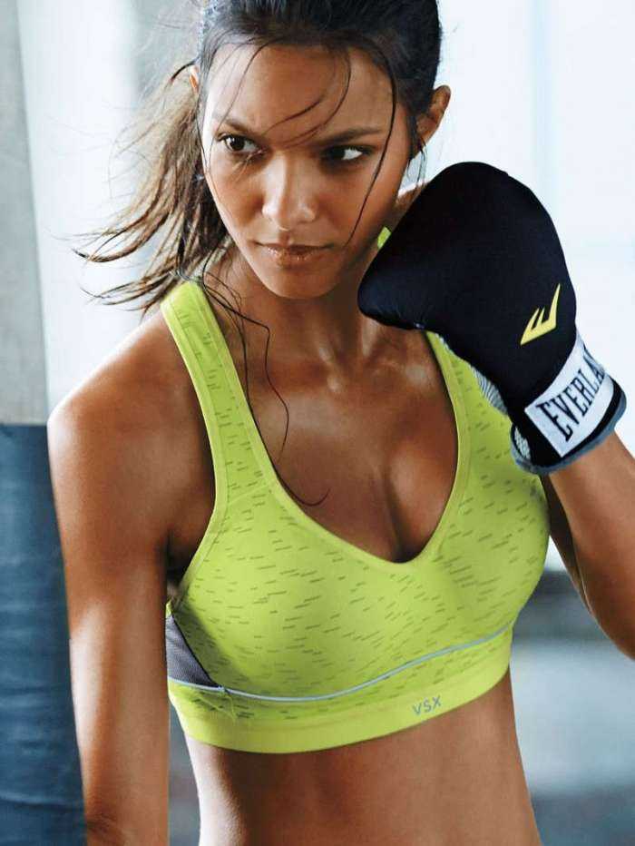 Лаис Рибейро на фото