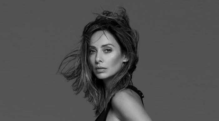 Натали Имбрулья на фото