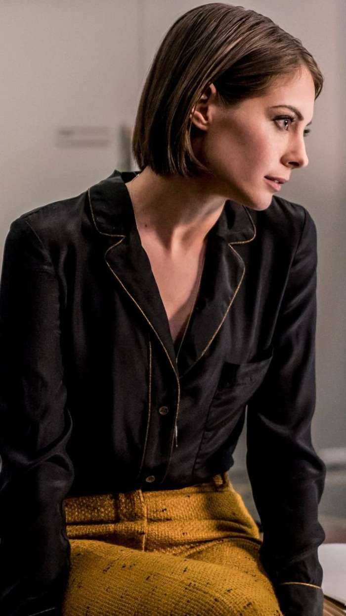 Все фото Уиллы Холланд оставляют без ума